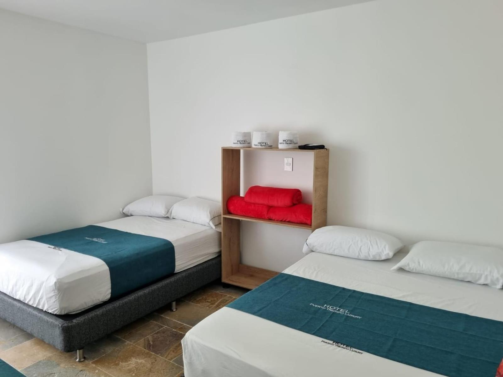 Hotel Puerto Triunfo Doradal Zewnętrze zdjęcie